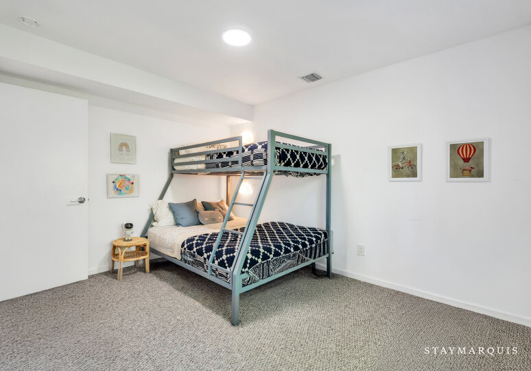 Bunk bedroom
