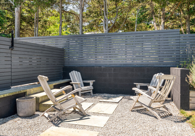 Sitting area