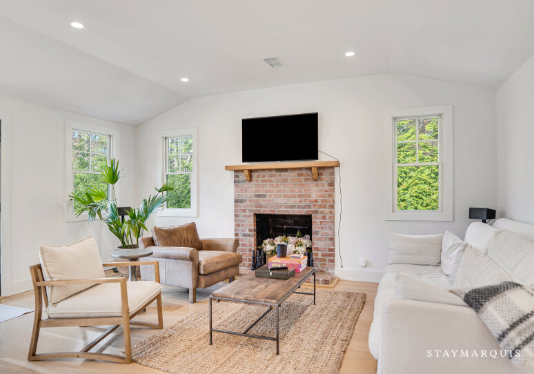 Guest House Living Room