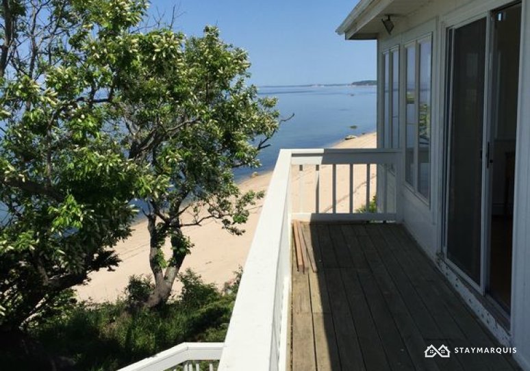 Wading River Beach House StayMarquis