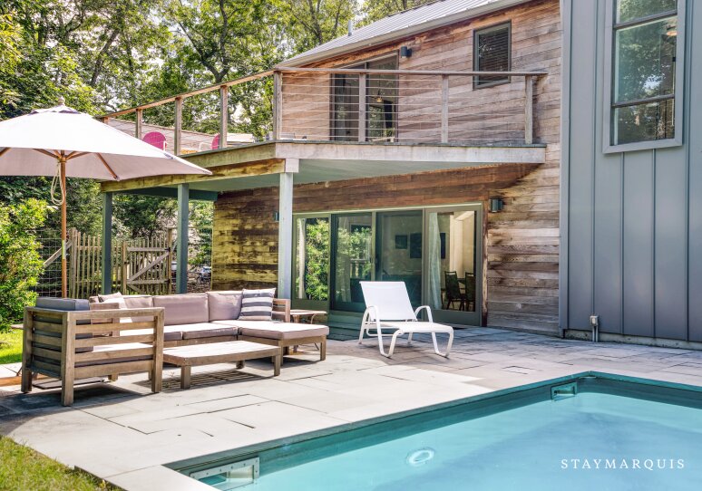 Sundeck